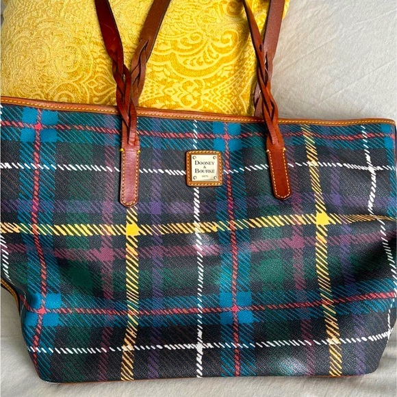 Dooney & Bourke large pebbled leather shopper tote - Picture 1 of 11